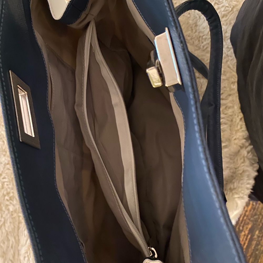 Made in Italy, Italian market, White satchel bag with Blue Band. - Picture 5 of 6